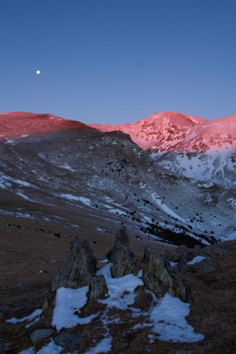 El Puigmal amaneciendo