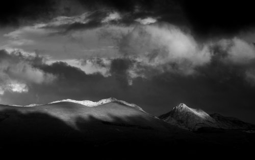 Argi leihoak (Ventanas de luz)