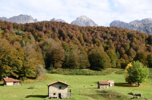 Paisaje montañés en Oseja de Sajambre